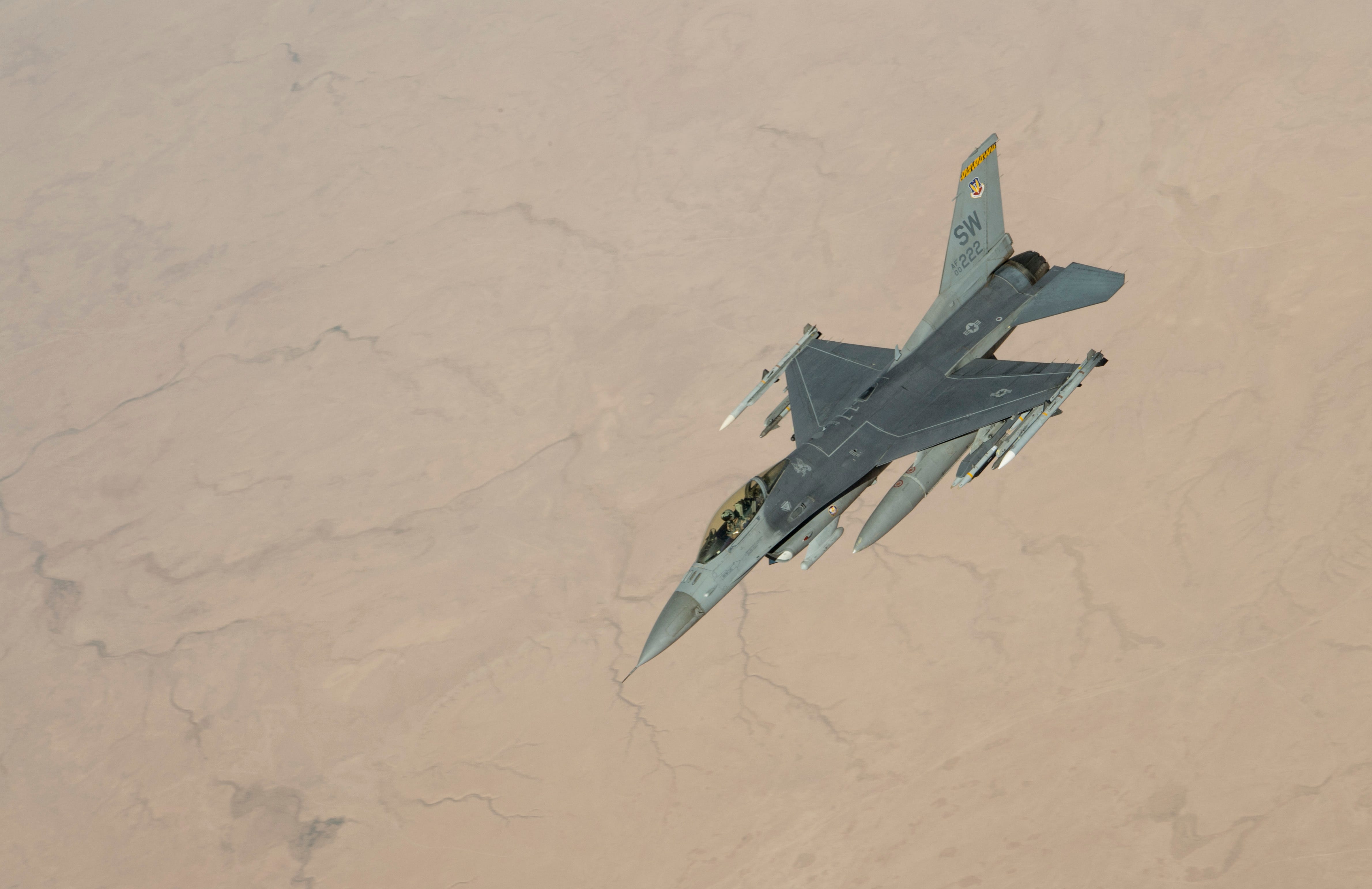 Eine F-16 Fighting Falcon der US Air Force.