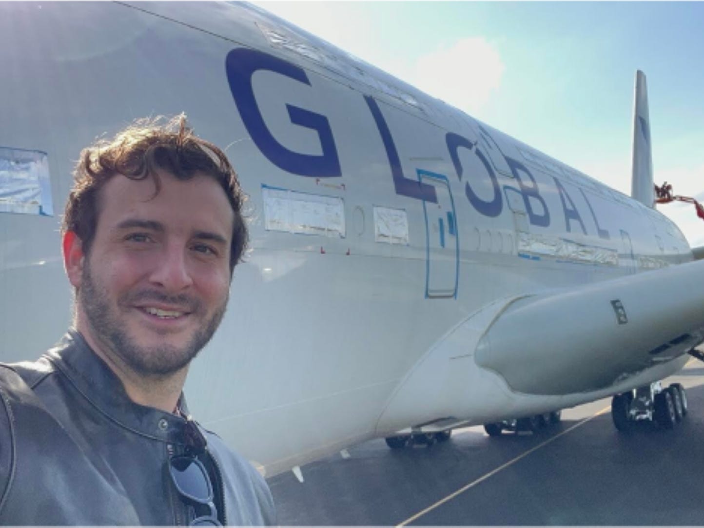 James Asquith mit der Global Airlines A380.