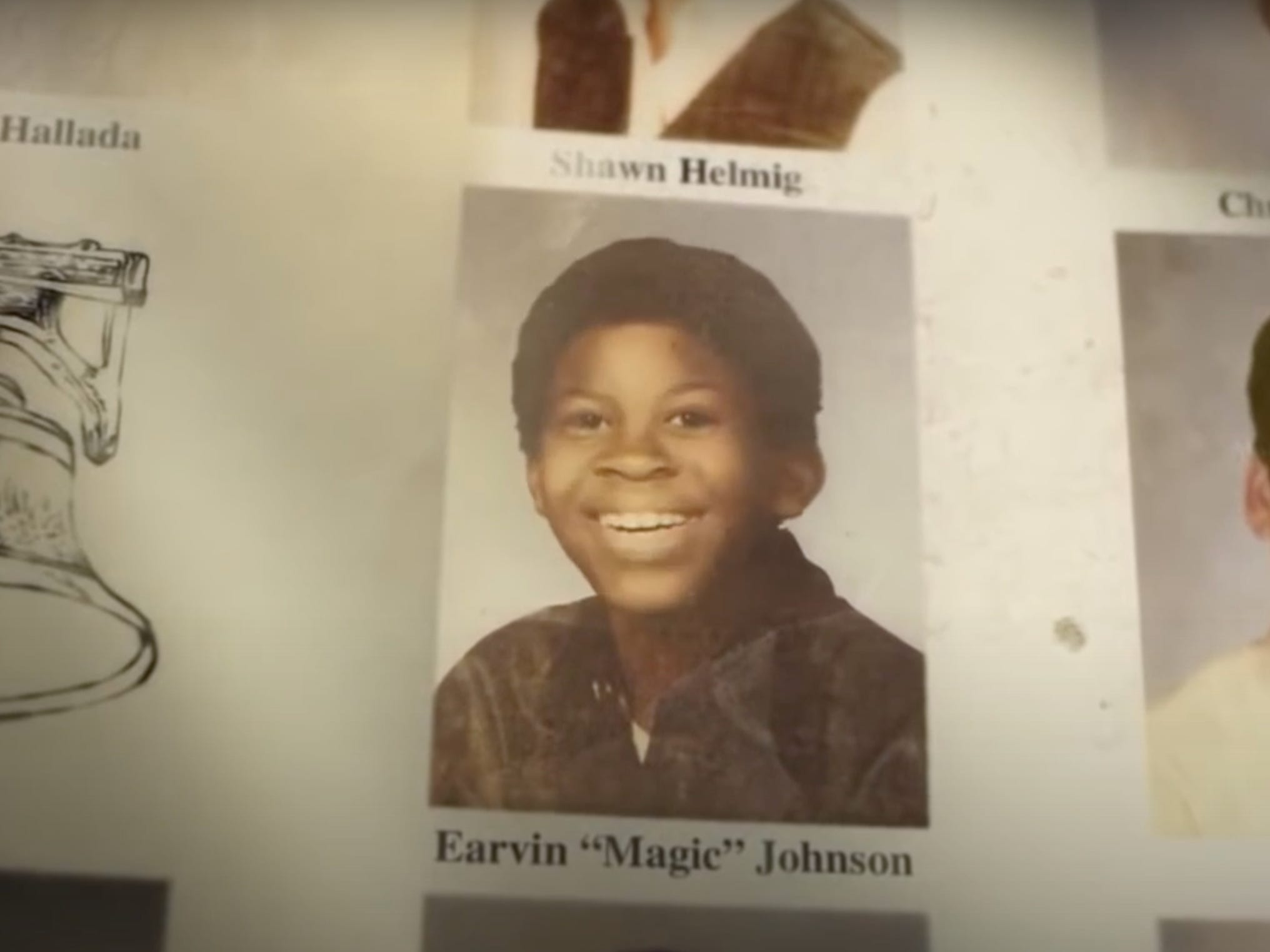 Ein Jahrbuchfoto des jungen Magic Johnson.