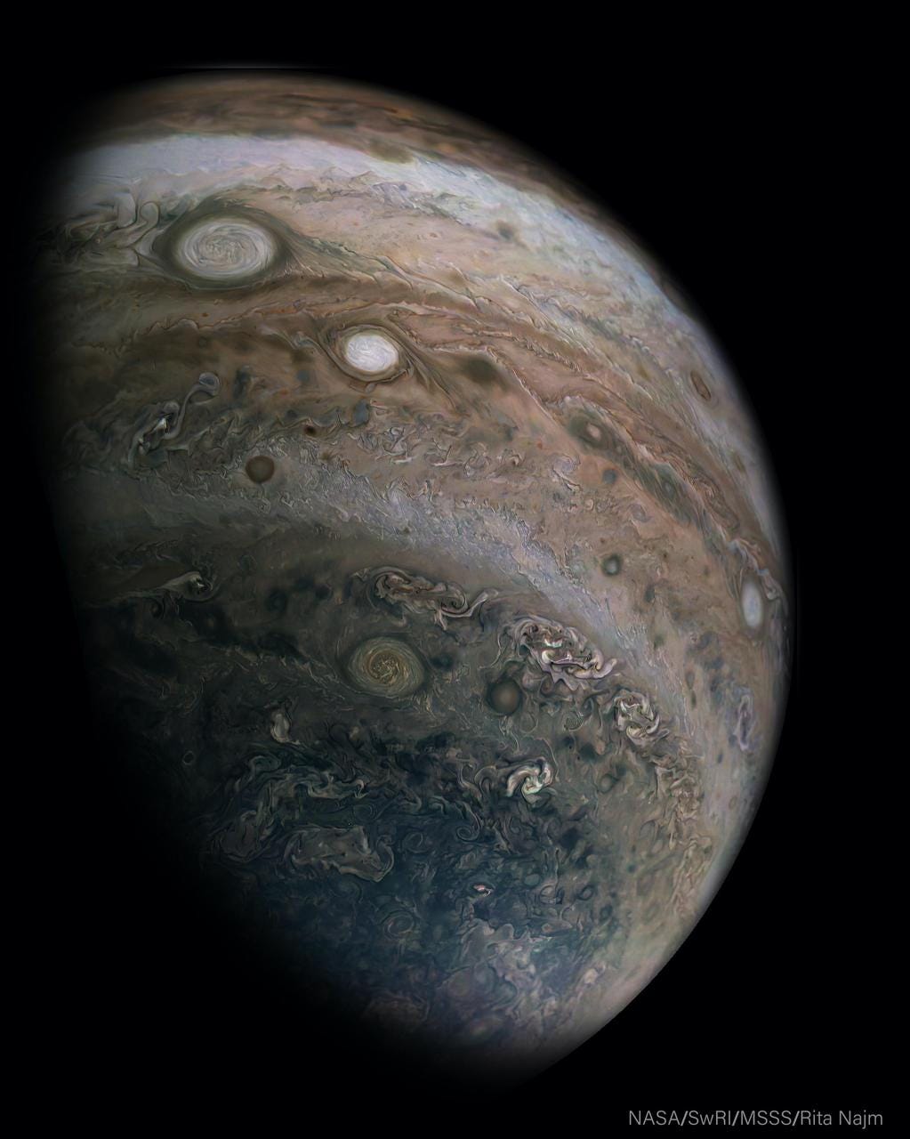 Südhalbkugel des Jupiter vor der Dunkelheit des Weltraums.