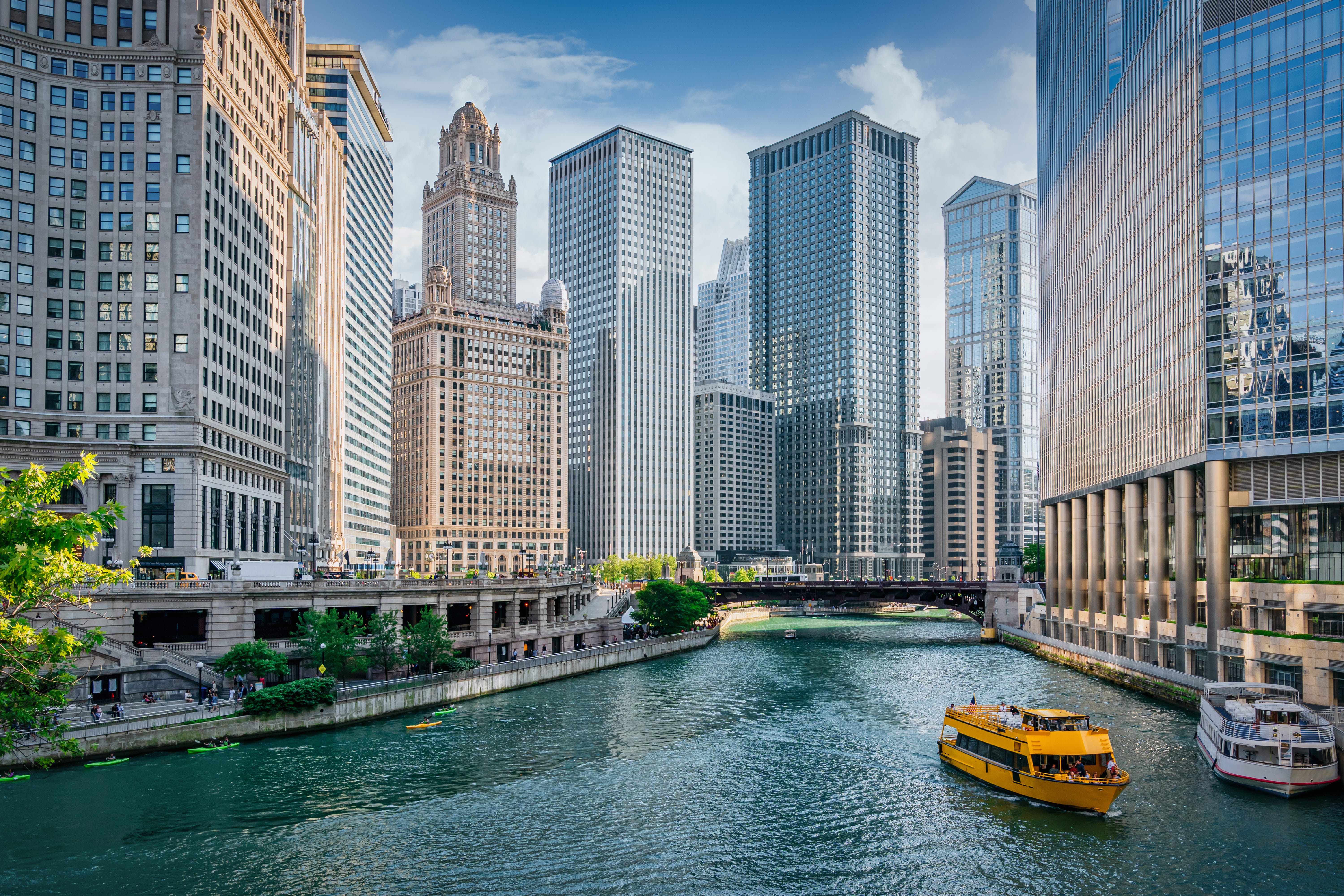 Chicago River und Skyline