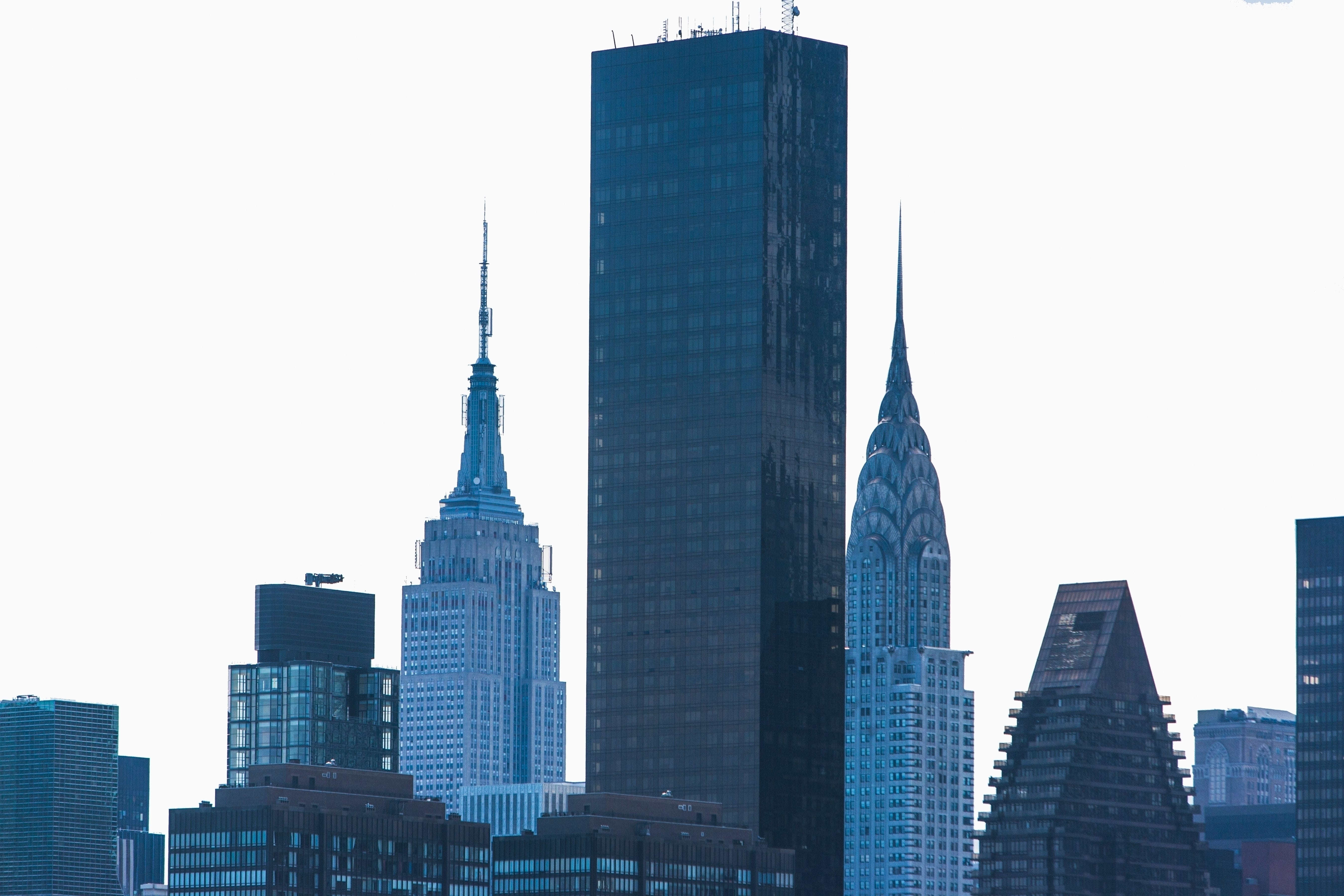Skyline mit dem Trump World Tower, dem Chrysler Building und dem Empire State Building