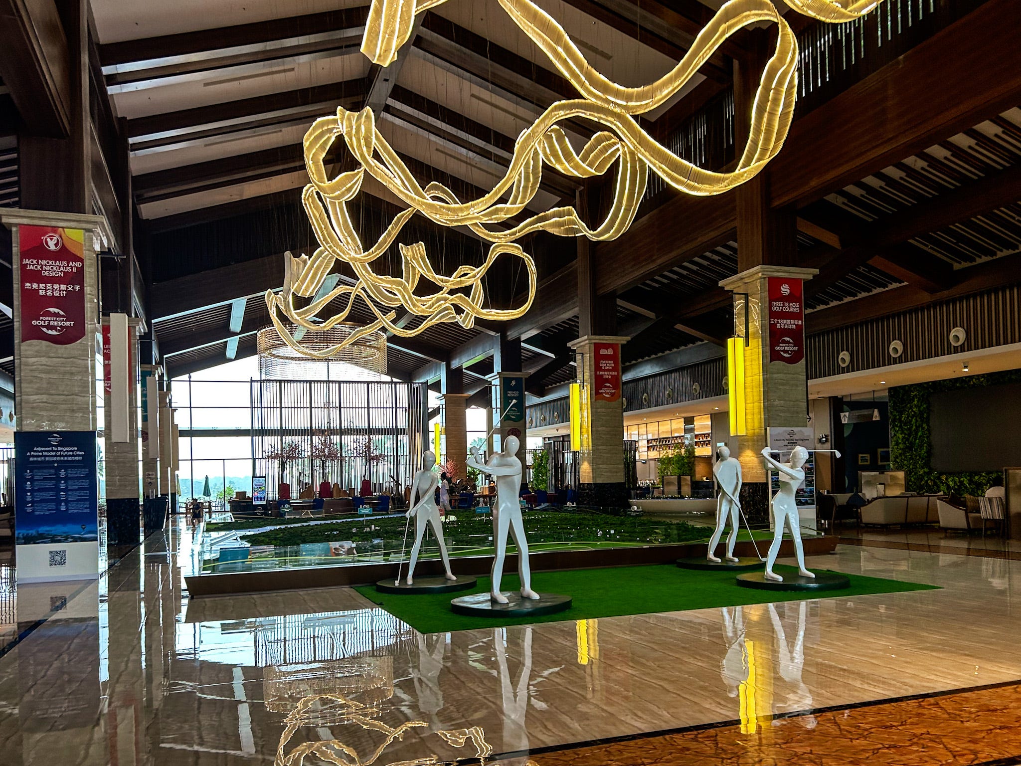 Lobby des Golfresorts