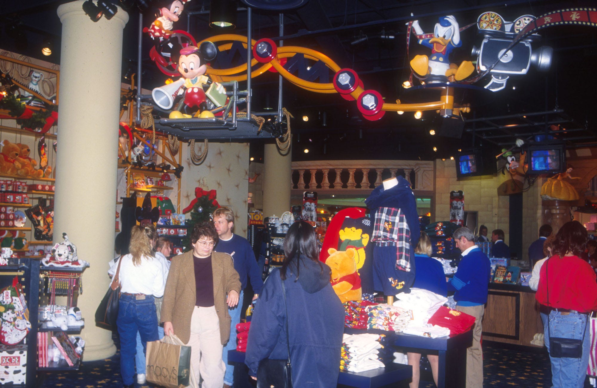 In einem Disney Store in der Mall of America im Jahr 1999.