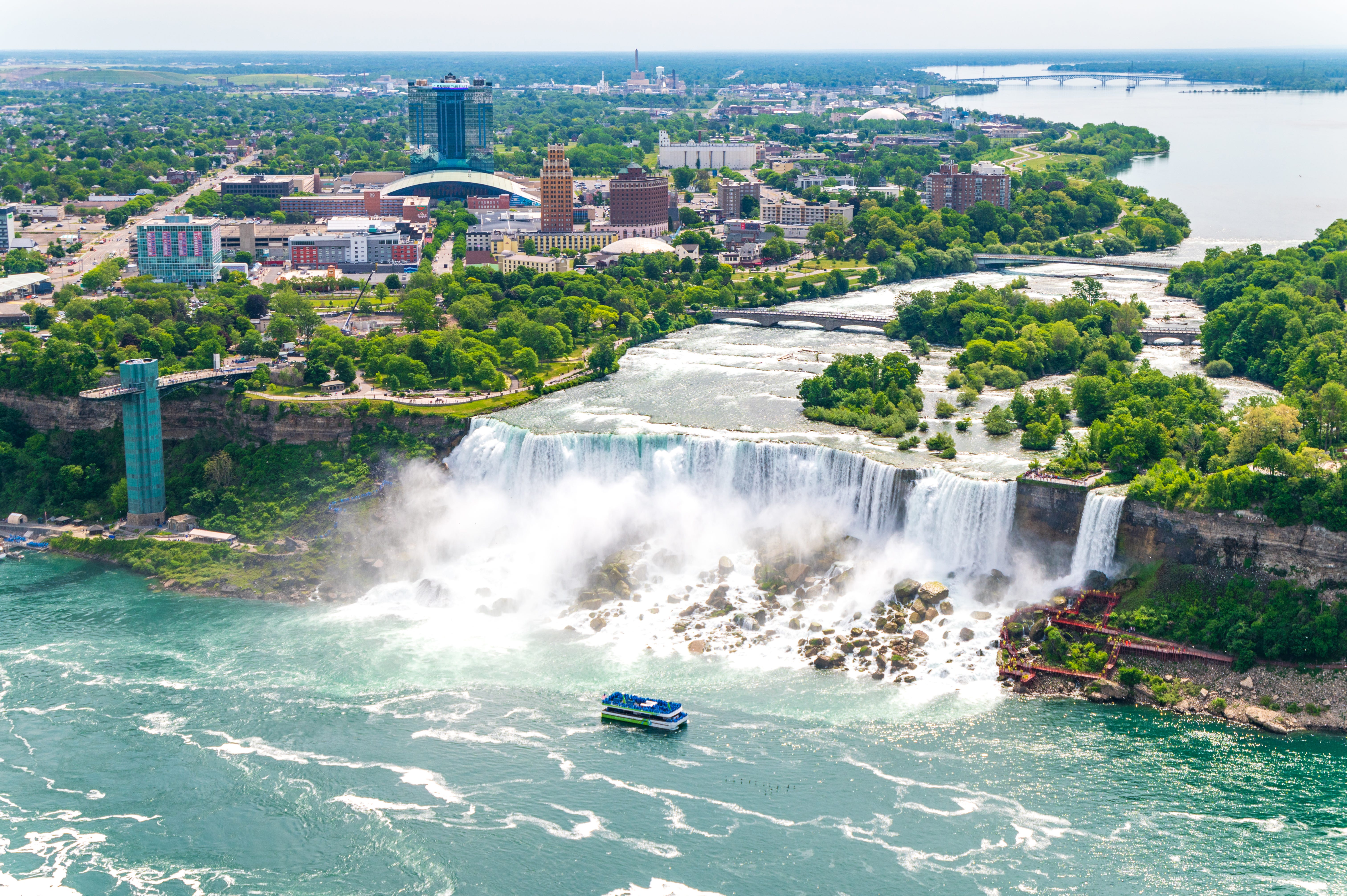 Niagarafälle von der kanadischen Seite