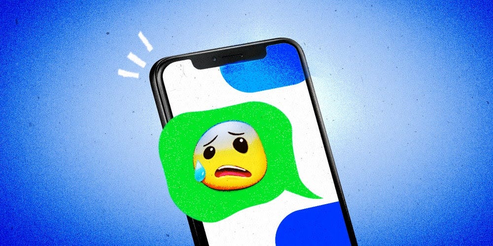 Ein besorgt aussehendes Emoji in einer grünen Textblase.