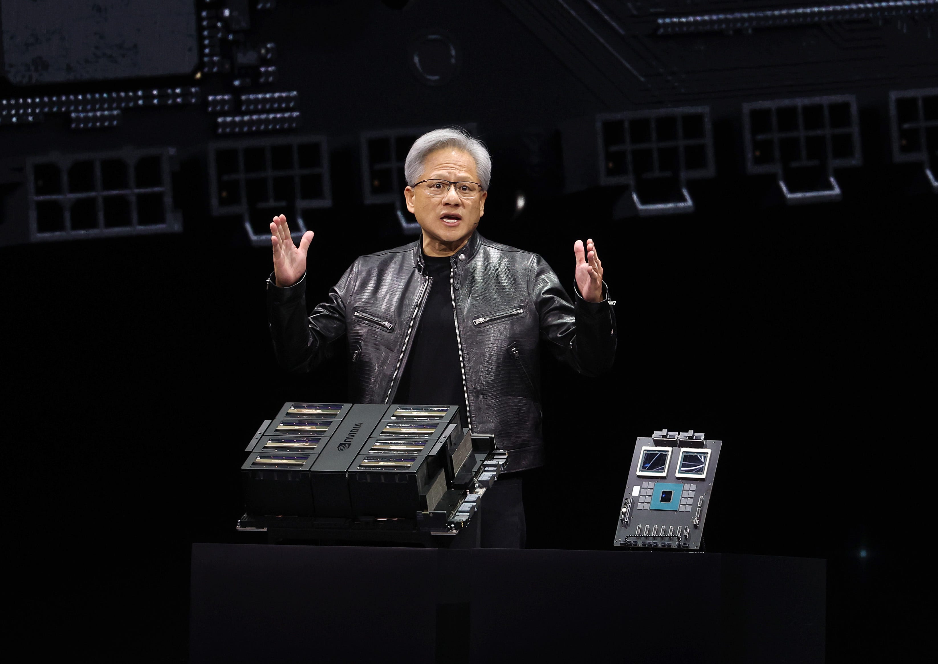 Jensen Huang hält einen Vortrag auf der GTC-Konferenz von Nvidia im Jahr 2024