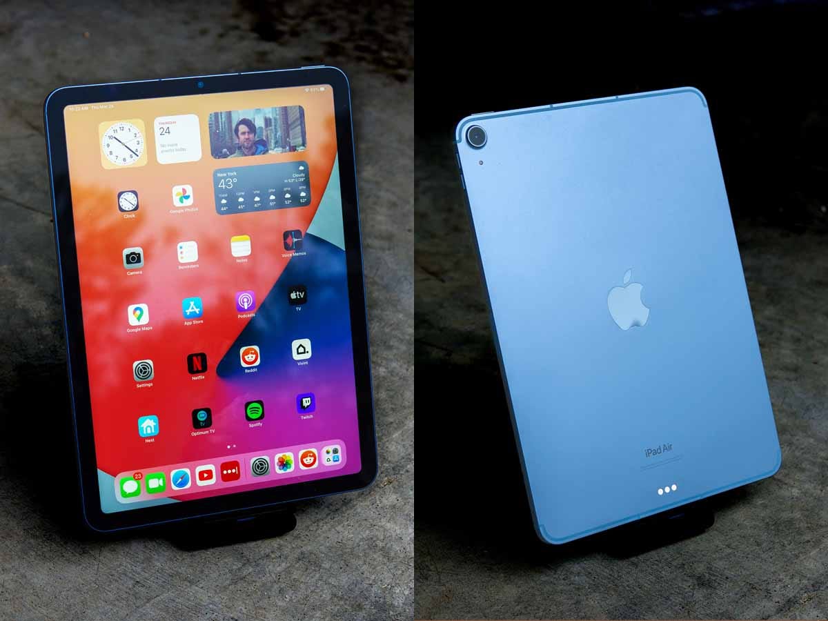 Der vordere Bildschirm des iPad Air (2022) links und die Rückseite des iPad Air (2022) rechts.