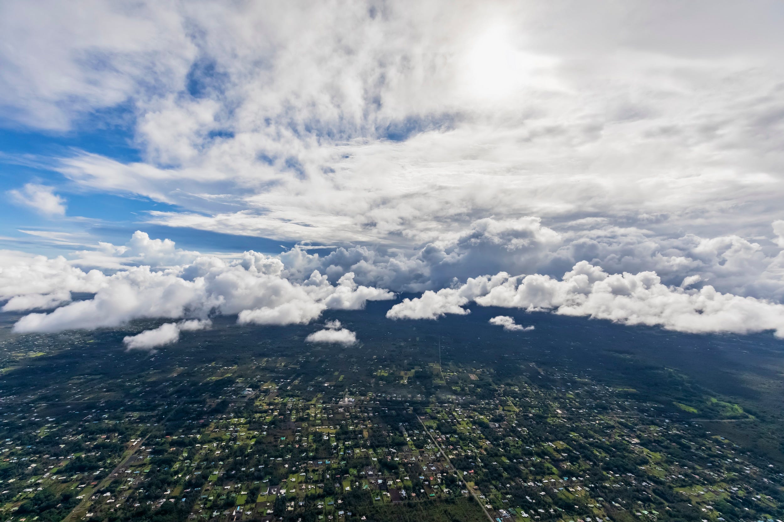 Eine Luftaufnahme des Wohngebiets des Hawaiian Paradise Park.