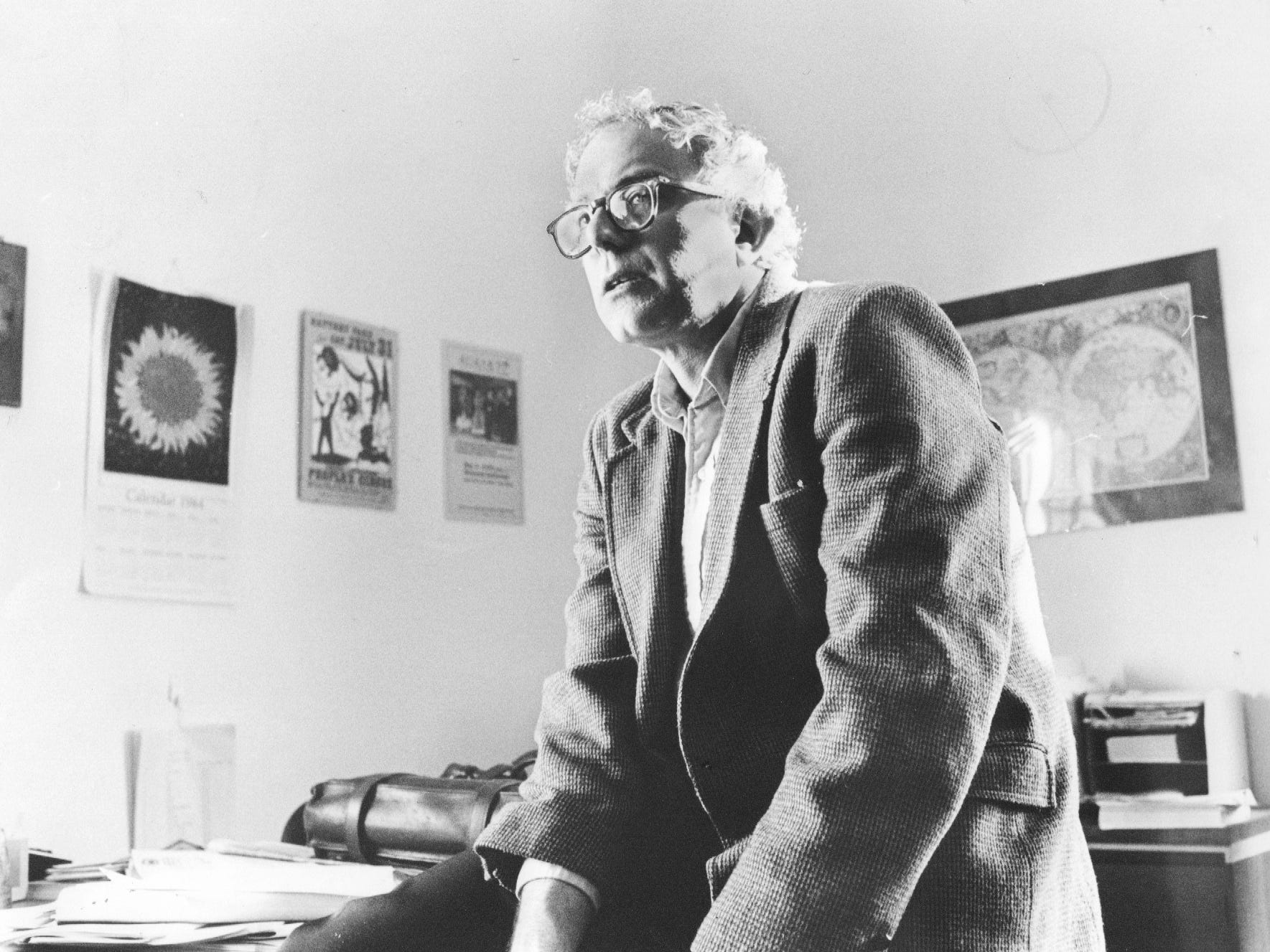 Sanders in seinem Büro im Burlington City Hall im Jahr 1985.