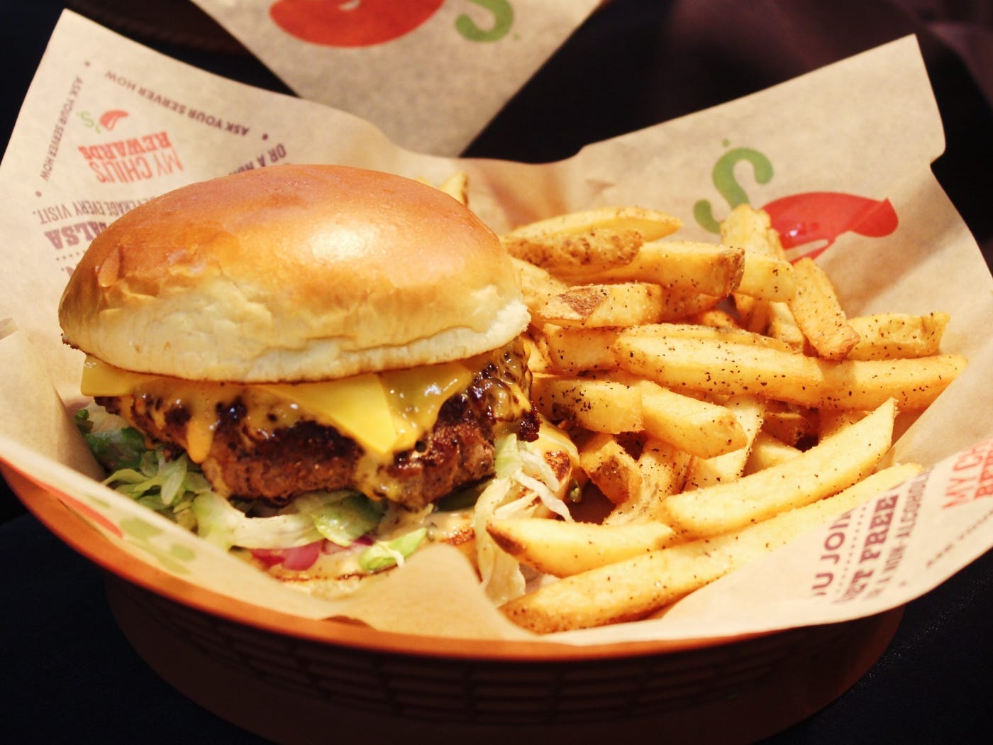 UNTER EMBARGO: Chili's Big Smasher Burger
