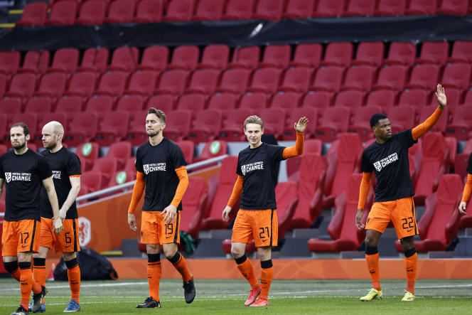On Saturday March 27, the Oranje entered the lawn of the Johan Cruyff Arena wearing a black T-shirt bearing the words 