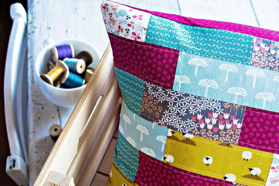 Recycle scraps of fabric: patchwork