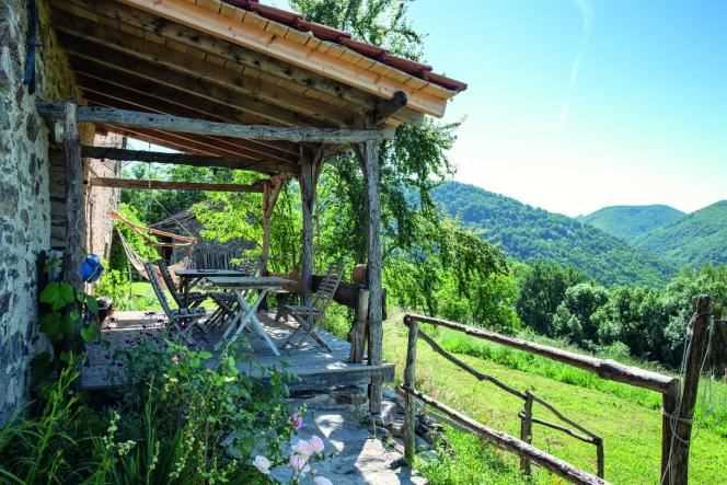 180 degree view of the nature of Aveyron.