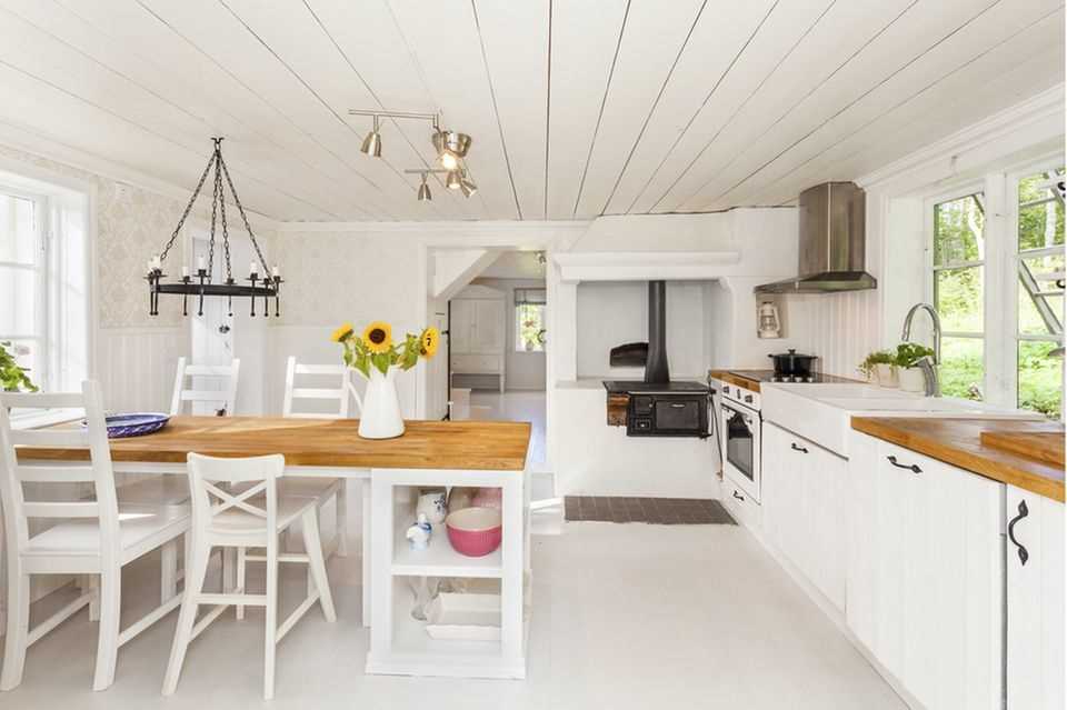 Dining room decoration: Country-style kitchen