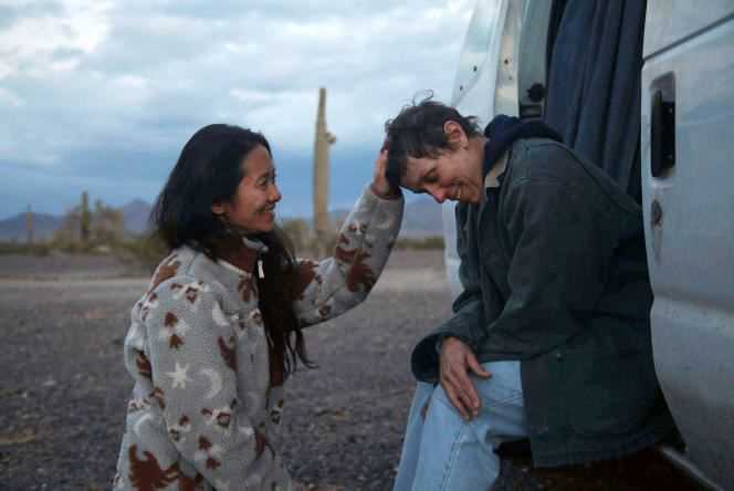 Director Chloé Zhao (left) and actress Frances McDormand on the set of 'Nomadland'.