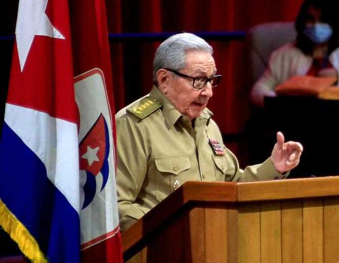 Raul Castro at the Cuban Communist Party Congress in Havana on April 16.  The leader decided to hand over.