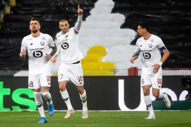 Fifteenth celebration in Ligue 1 this season for Turkish striker from Lille, Burak Yilmaz, who scored twice in Lens on May 7, 2021.