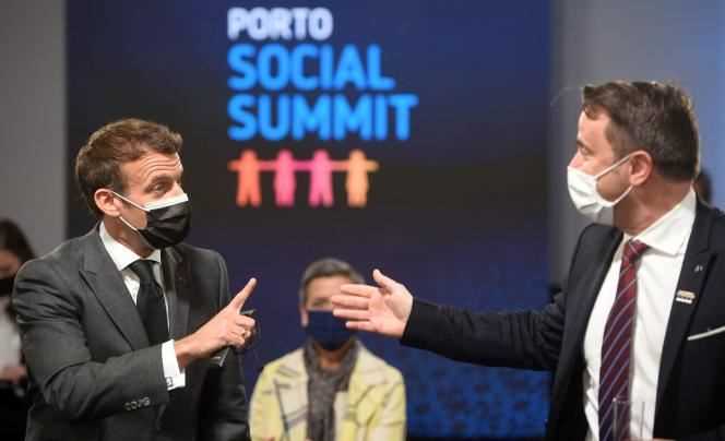 The President of the Republic, Emmanuel Macron, and the Luxembourg Prime Minister, Xavier Bettel, in Porto, on May 7, 2021.
