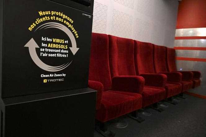The Odyssey cinema in Strasbourg has been equipped with air purifiers in anticipation of the resumption of screenings, scheduled for May 19.  Strasbourg (Bas-Rhin), May 11, 2021.