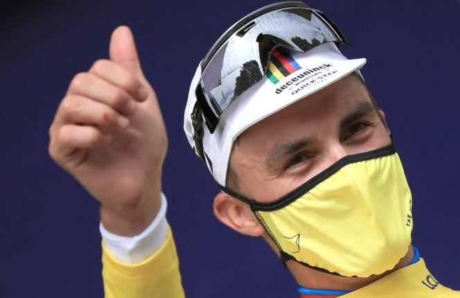 Julian Alaphilippe (Deceuninck-Quick Step) in yellow at the end of the first stage, between Brest and Landerneau (Finistère), June 26, 2021.