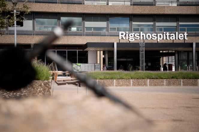 The entrance to the Rigshospitalet hospital in Copenhagen, June 13, 2021, where attacking midfielder Christian Eriksen is hospitalized after his heart disease the day before, during the Euro Denmark-Finland match.