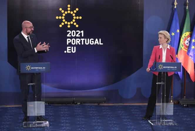 The President of the European Council, Charles Michel, and the President of the European Commission, Ursula von der Leyen, on May 8, at the Porto (Portugal) summit.