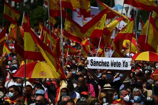 Demonstration in Madrid against the pardons that Pedro Sanchez intends to grant to the Catalan separatists, Sunday, June 13, 2021.