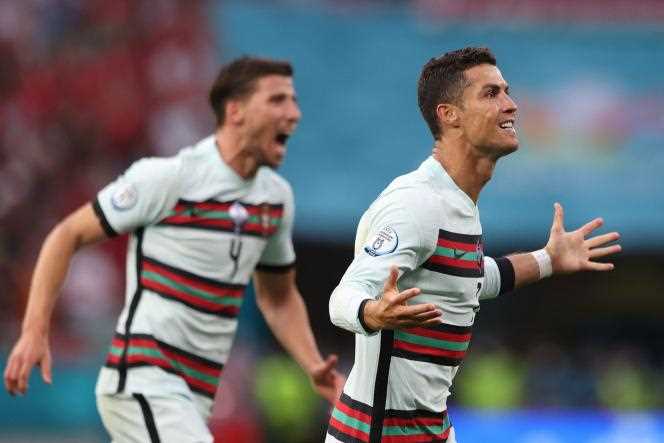 Cristiano Ronaldo celebrates his team's third goal.  Portugal finally won widely against Hungary at the Ferenc-Puskas stadium in Budapest (0-3).