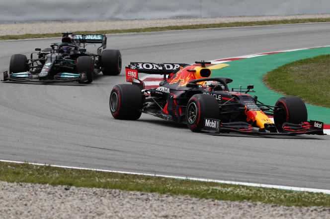 Max Verstappen ahead of Lewis Hamilton at the Barcelona Formula 1 Grand Prix on May 9.