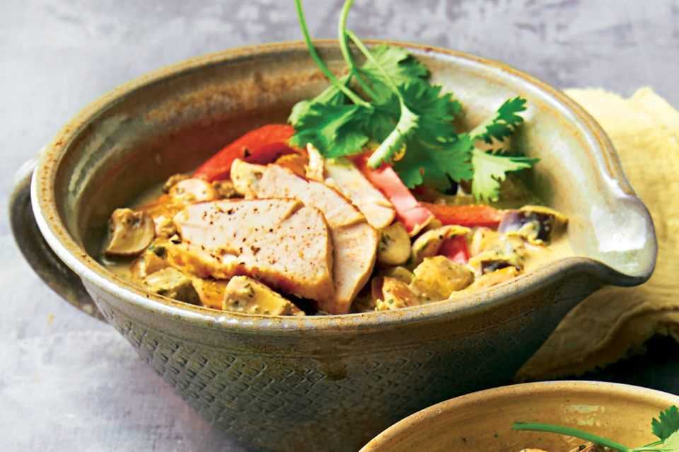 Asian curry with chicken breast