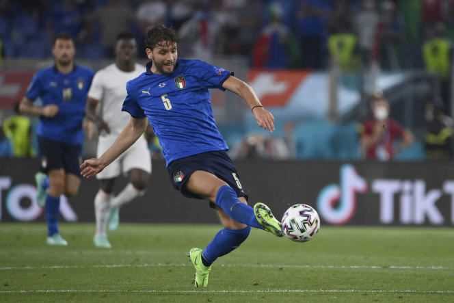 Italy's midfielder and Sassuolo player Manuel Locatelli, during the match against Switzerland on June 16, 2021 in Rome.