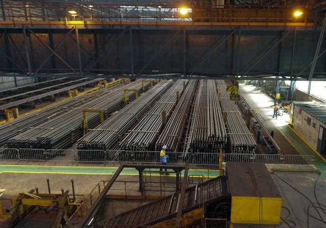 The Hayange site (430 employees), here in 2011, manufactures steel rails for European customers, notably SNCF Réseau and RATP.