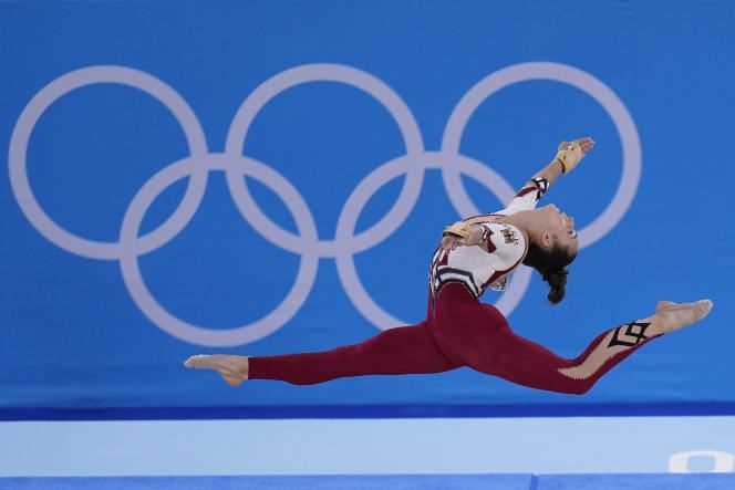 Germany's Pauline Schaefer-Betz, during artistic gymnastics qualifications, in Tokyo, July 25, 2021.