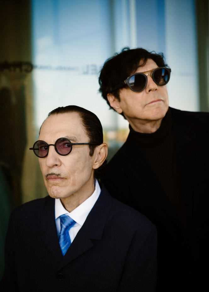 Les Sparks (Ron and Russel Mael), July 5, 2021, in the Chanel suite (505) of the Hotel Majestic Barrière, in Cannes.