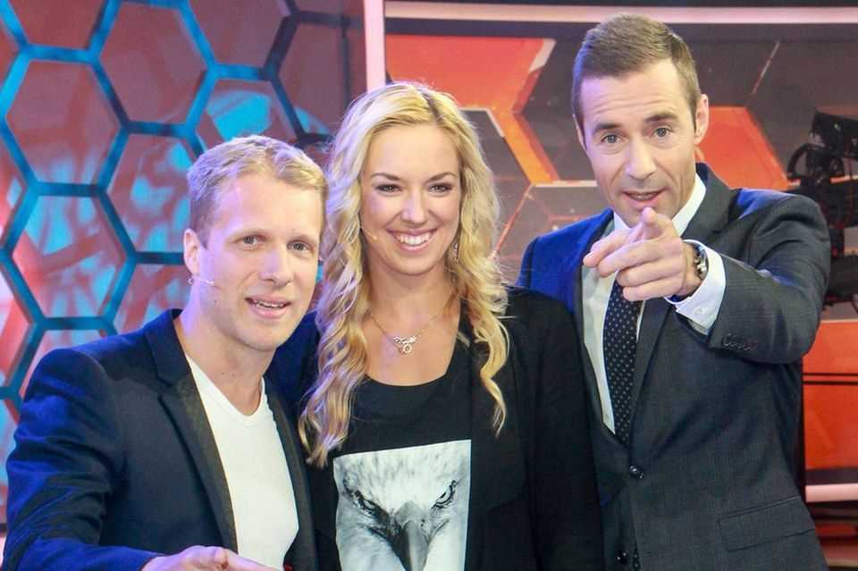 At that time they still drove the cuddle course: Kai Pflaume and Oliver Pocher together with his ex-girlfriend tennis player Sabine Lisicki on the ARD show "This is great" in November 2014.