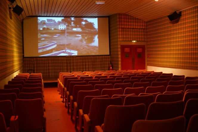 The cinema room at Ile-Tudy (Finistère).