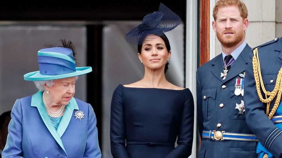 Queen was manipulated and exploited by Harry and Meghan