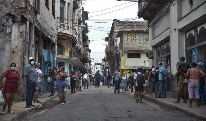 People line up to buy food in Havana, Cuba on February 2, 2021.