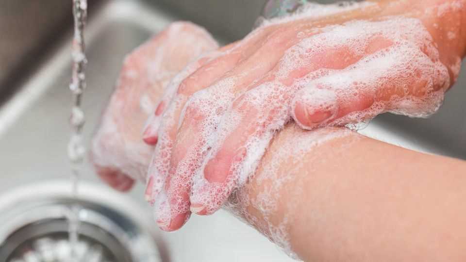 Washing your hands - you have to try this trick!