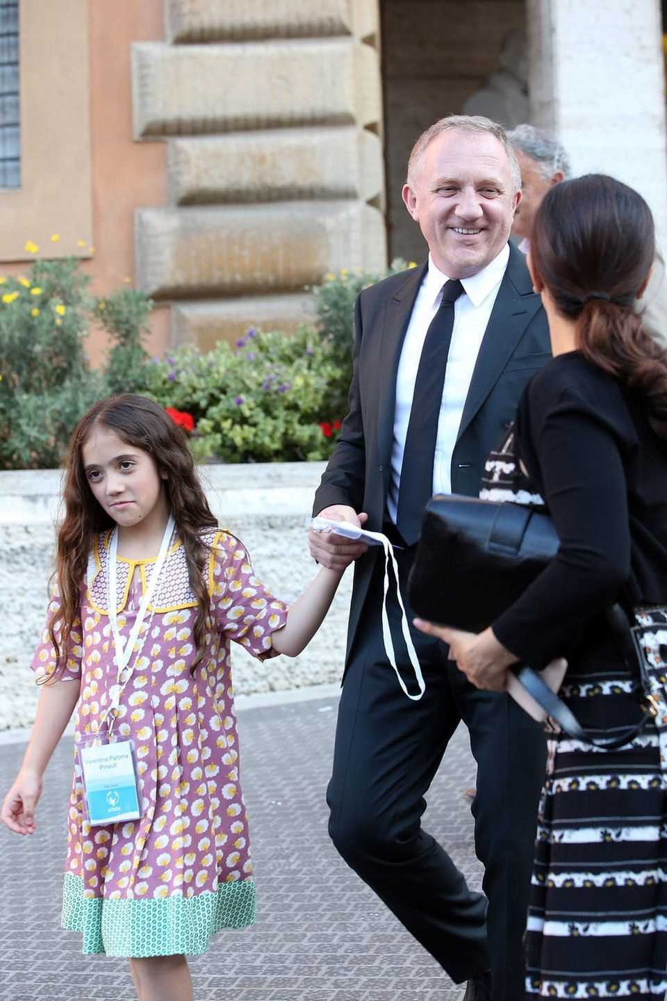 Paloma with her parents Francois-Henri Pinault and Salma Hayek in Rome in the summer of 2016.