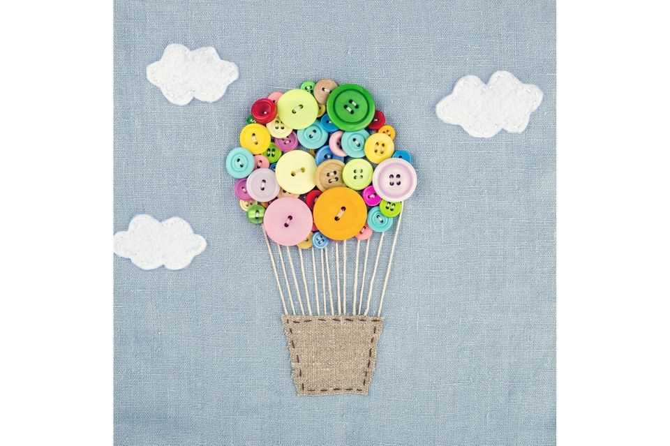 Crafting with buttons: hot air balloon