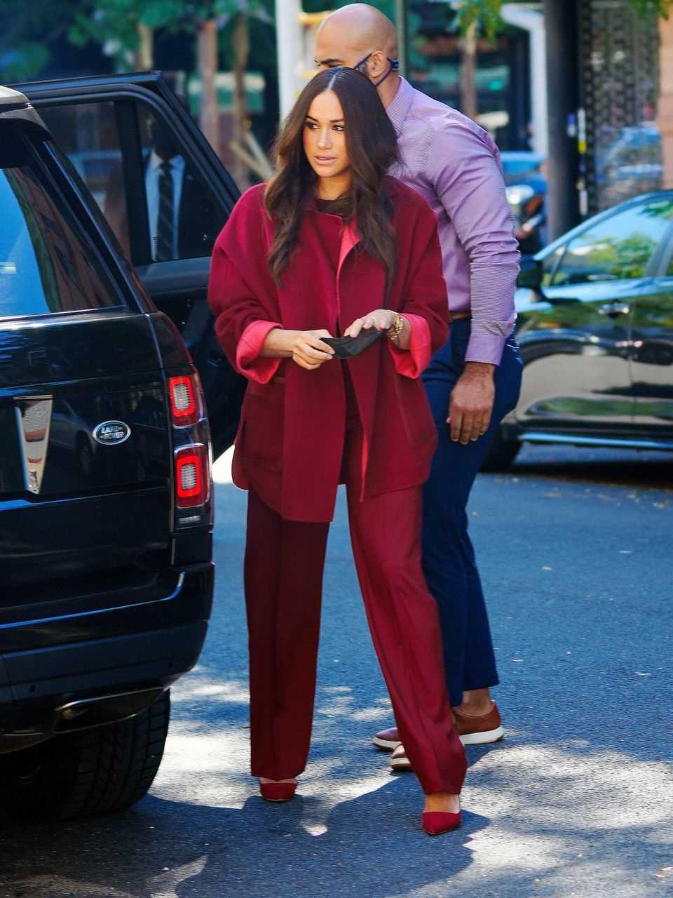 Trend color 2021: 3 ways we're styling Bordeaux this fall