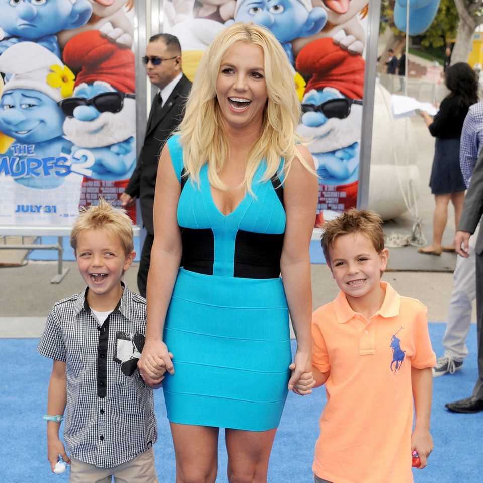 Britney Spears in July 2013 with sons Jayden and Preston
