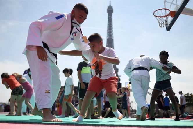 Judo discovery session at the Trocadero, twenty-four hours before the opening of the Tokyo Olympics, July 23, 2021.