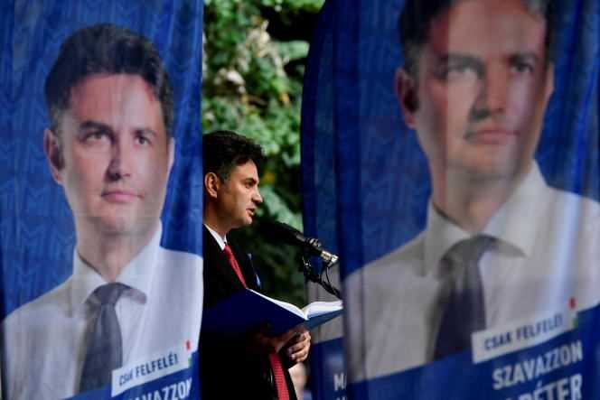 Peter Marki-Zay campaigning ahead of the second round of the opposition primary election in Budapest on October 10, 2021.