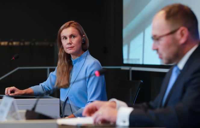 EU Energy Commissioner Kadri Simson and Slovenian Infrastructure Minister Jernej Vrtovec at the Council of EU Energy Ministers in Luxembourg on October 26, 2021.