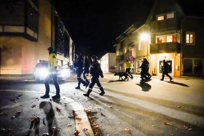Norwegian police officers in the streets of Kongsberg, southwest of Oslo, Wednesday, October 13.