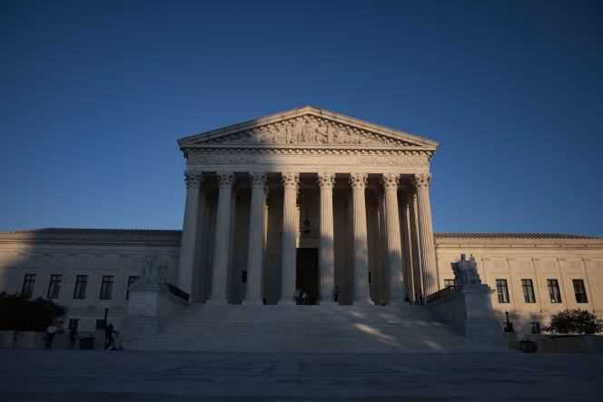 The Supreme Court of the United States has guaranteed since 1973 the right of women to abort, and then clarified that it applies as long as the fetus is not viable.