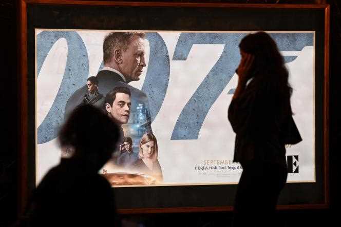 Poster of the latest James Bond 